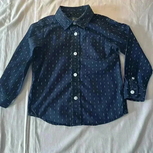 The Children's Place  - 2 piece toddler outfit/set. Size 2 - Picture 2 of 6